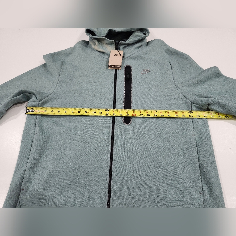 Read Nike Tech Fleece Full Zip Hoodie Ice Green Grey DR9150-361 Men Size XXL NWT - Picture 6 of 8